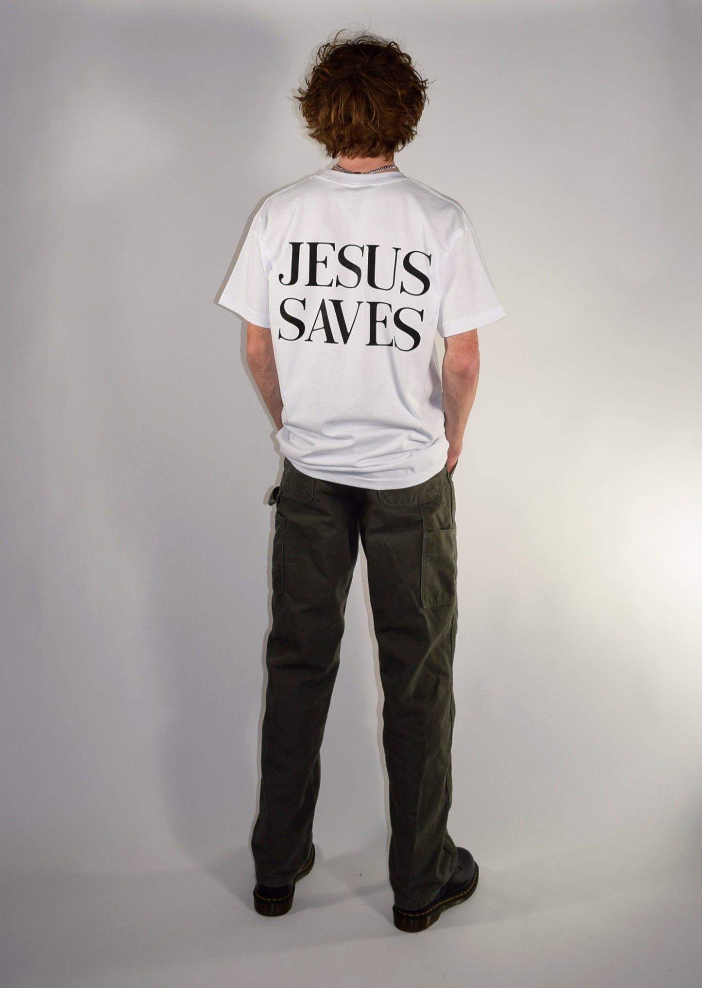 JESUS SAVES HEAVYWEIGHT TEE