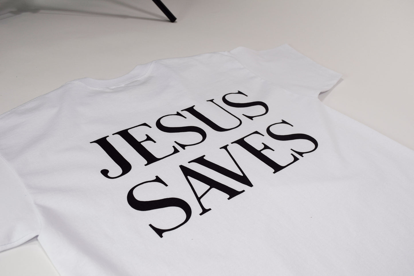 JESUS SAVES HEAVYWEIGHT TEE